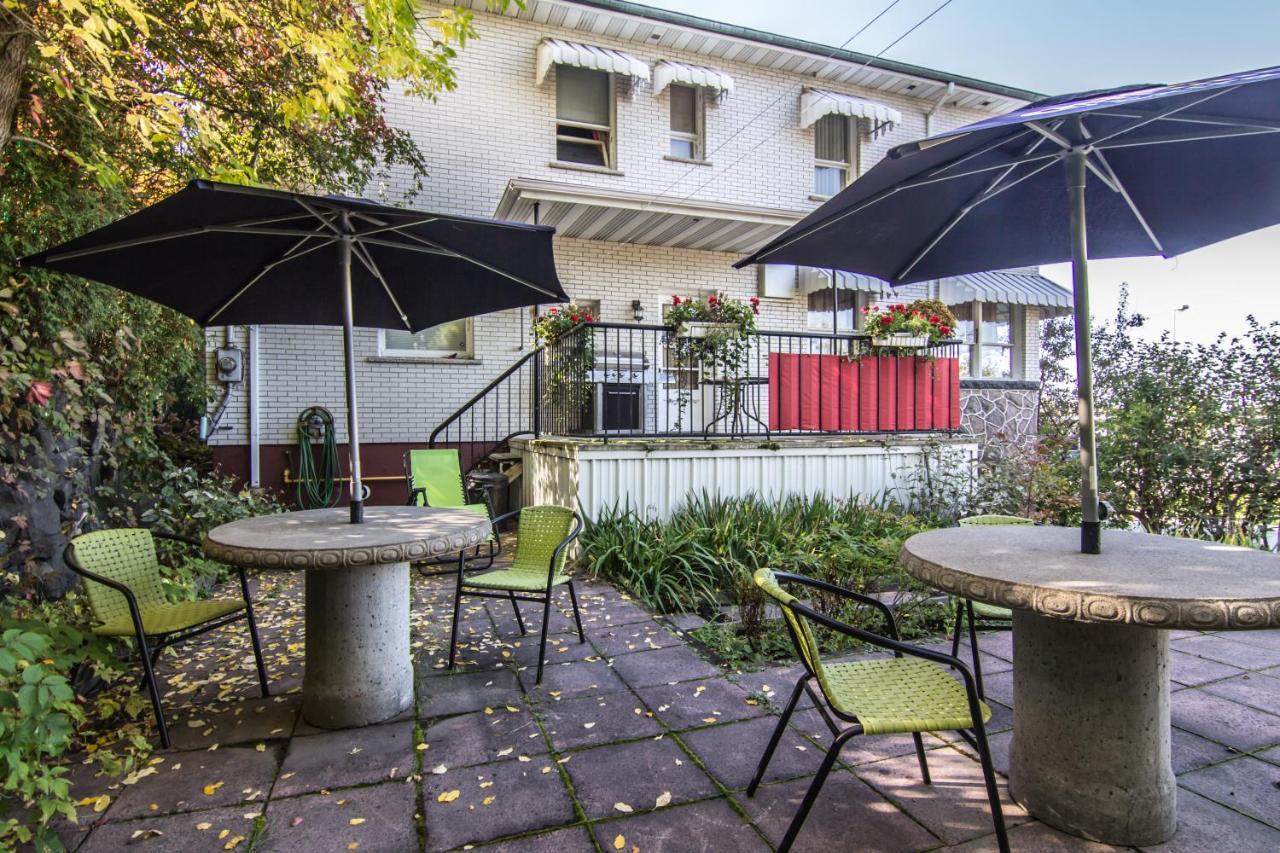 Gite Au P'Tit Manoir B&B Chicoutimi Eksteriør bilde