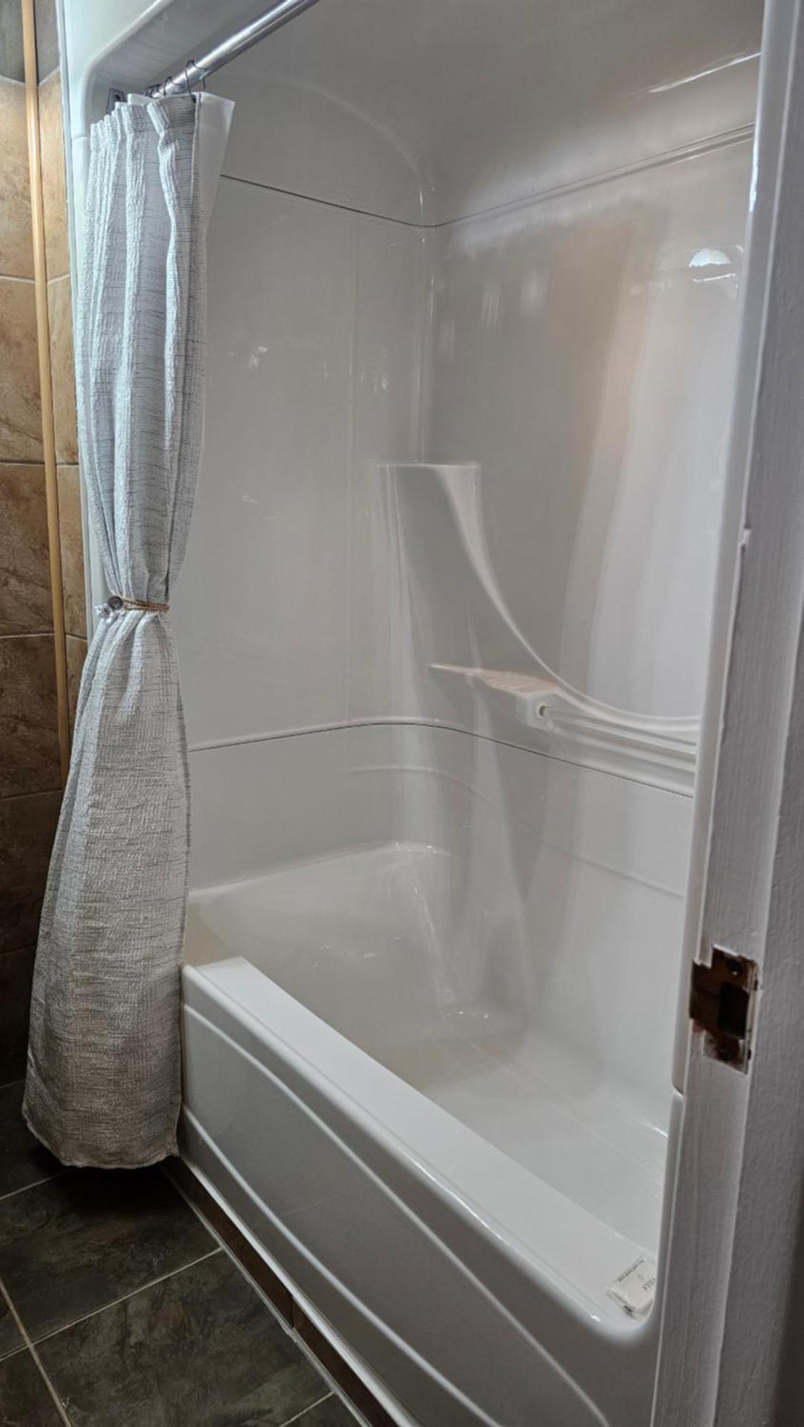 Gite Au P'Tit Manoir B&B Chicoutimi Eksteriør bilde