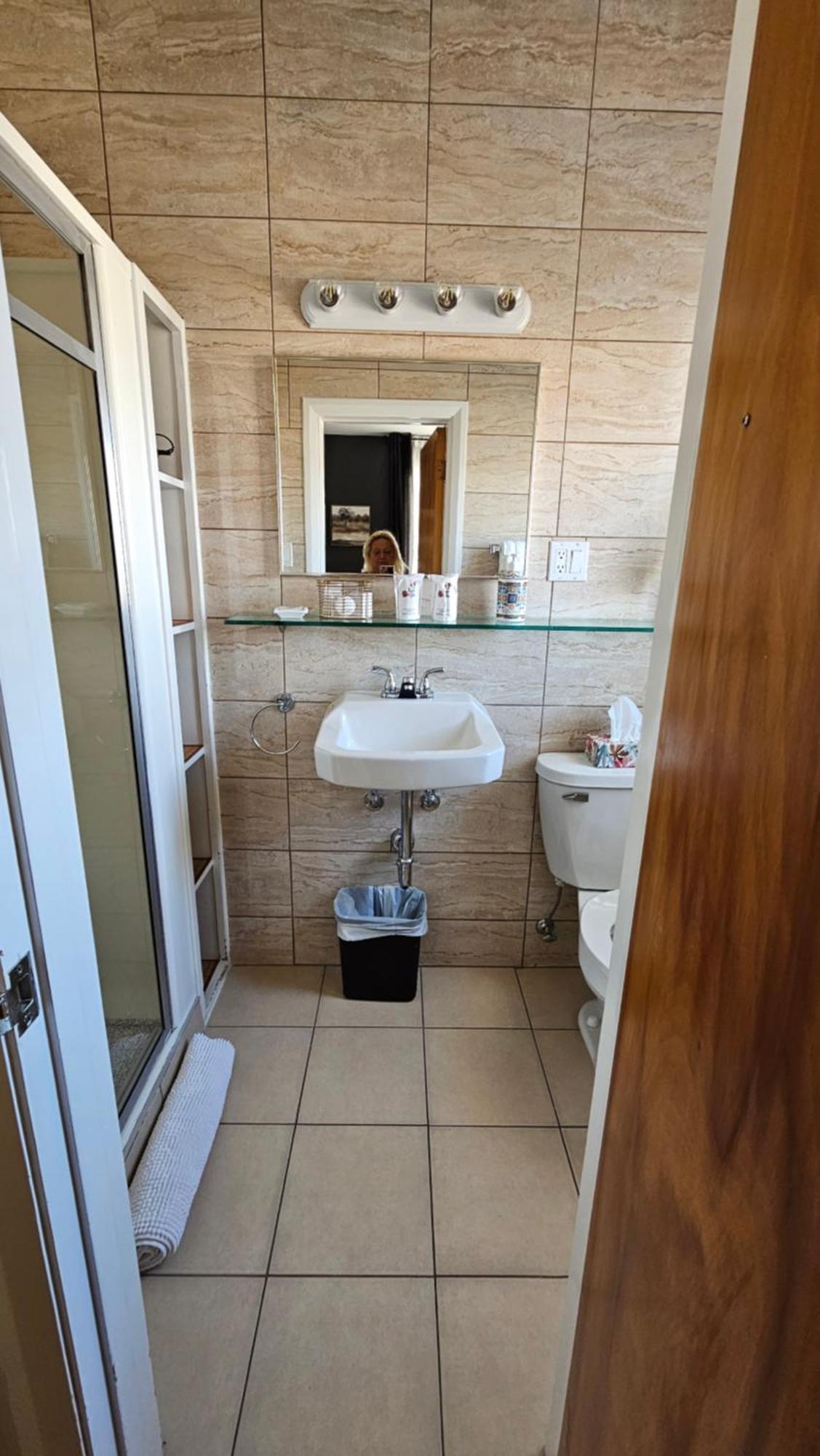 Gite Au P'Tit Manoir B&B Chicoutimi Eksteriør bilde